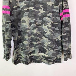 sundry varsity camo pullover
